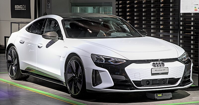 Audi e-tron 50