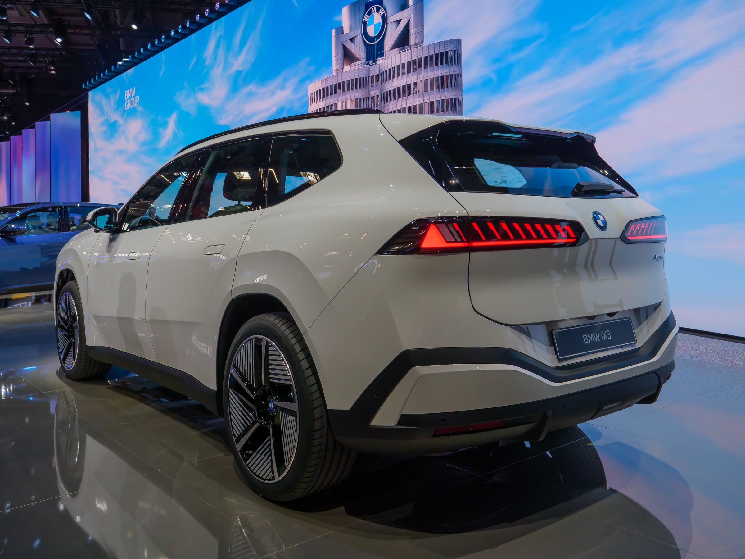 BMW iX3 xDrive50