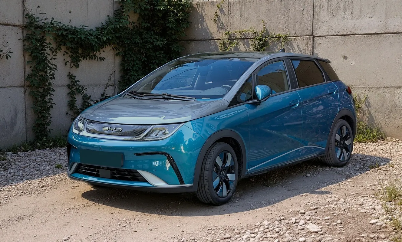 BYD Dolphin 60.4 kWh