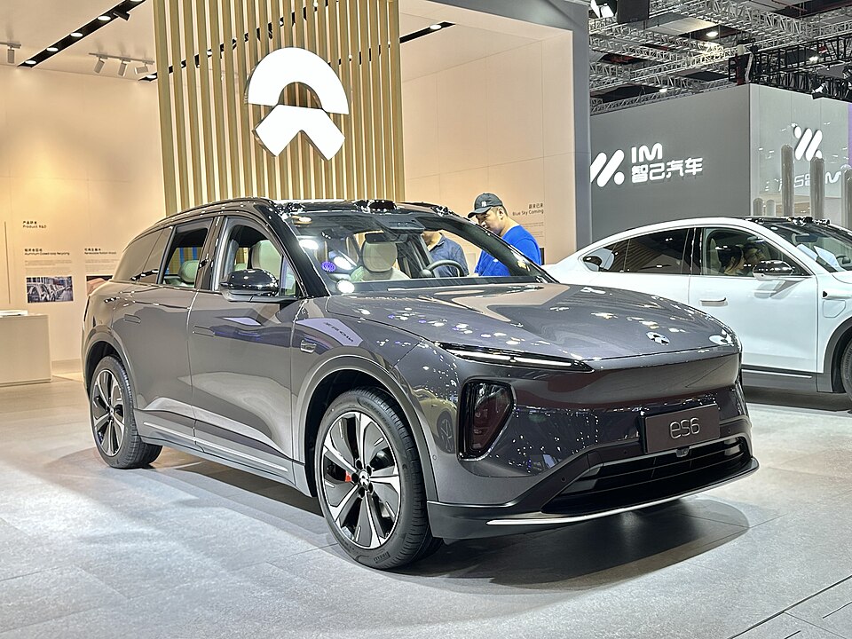 NIO EL6 Long Range