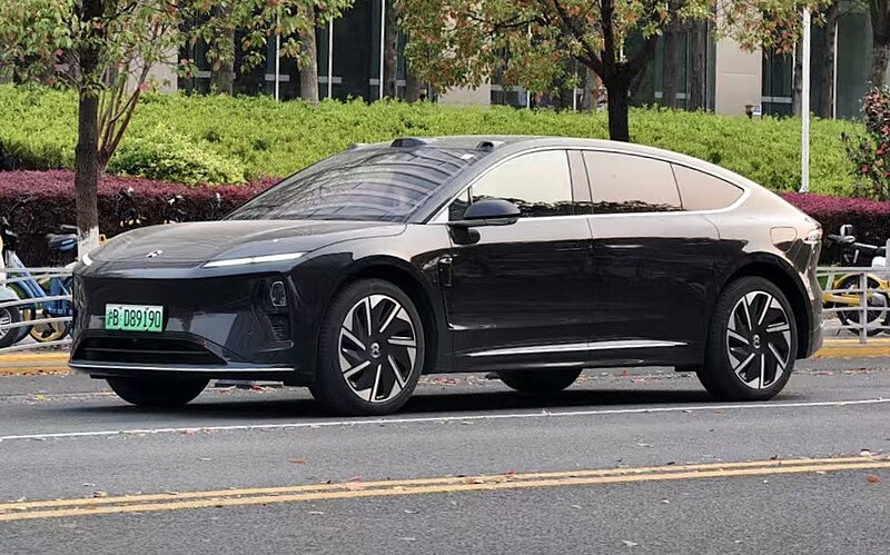 NIO ET9